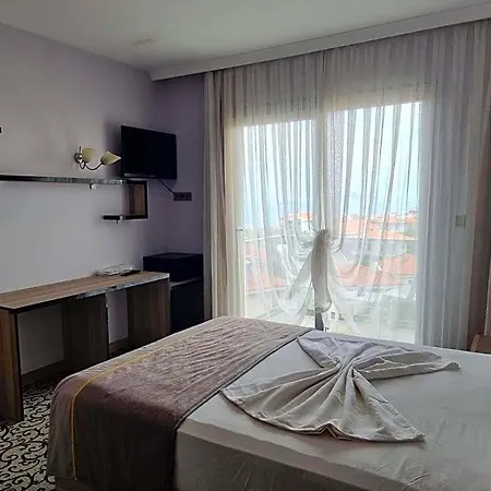 Hotel Elisa Ayvalı